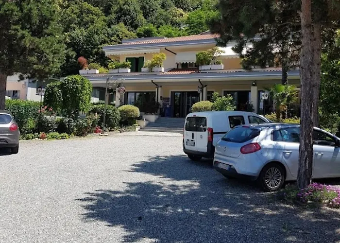 De Santi 3* Candia Canavese